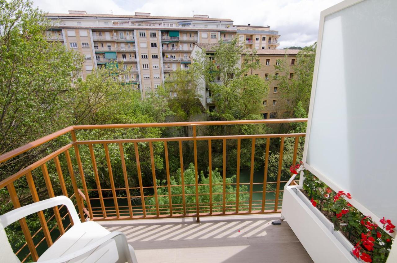 Pension Ibai Ega Estella Exterior photo
